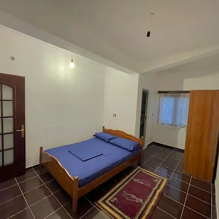Holiday House بيت للعطل *